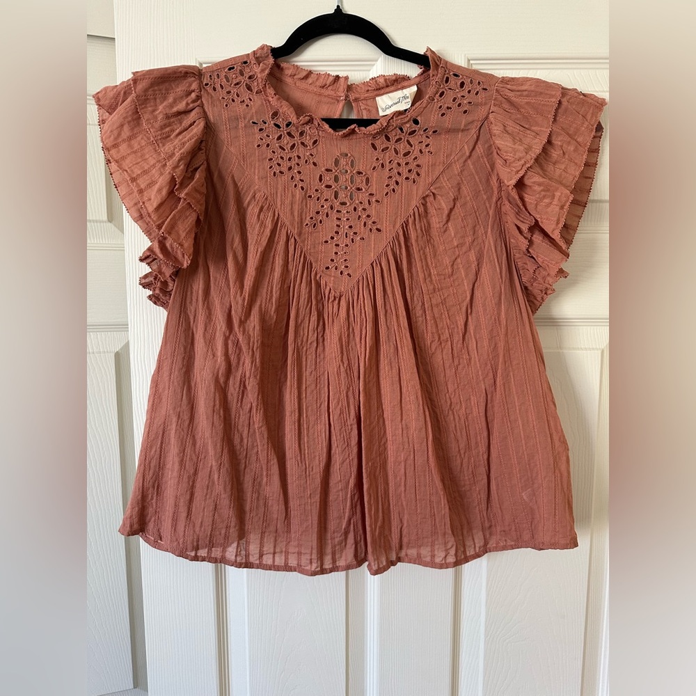 Women's Rust Top with Lace Detail